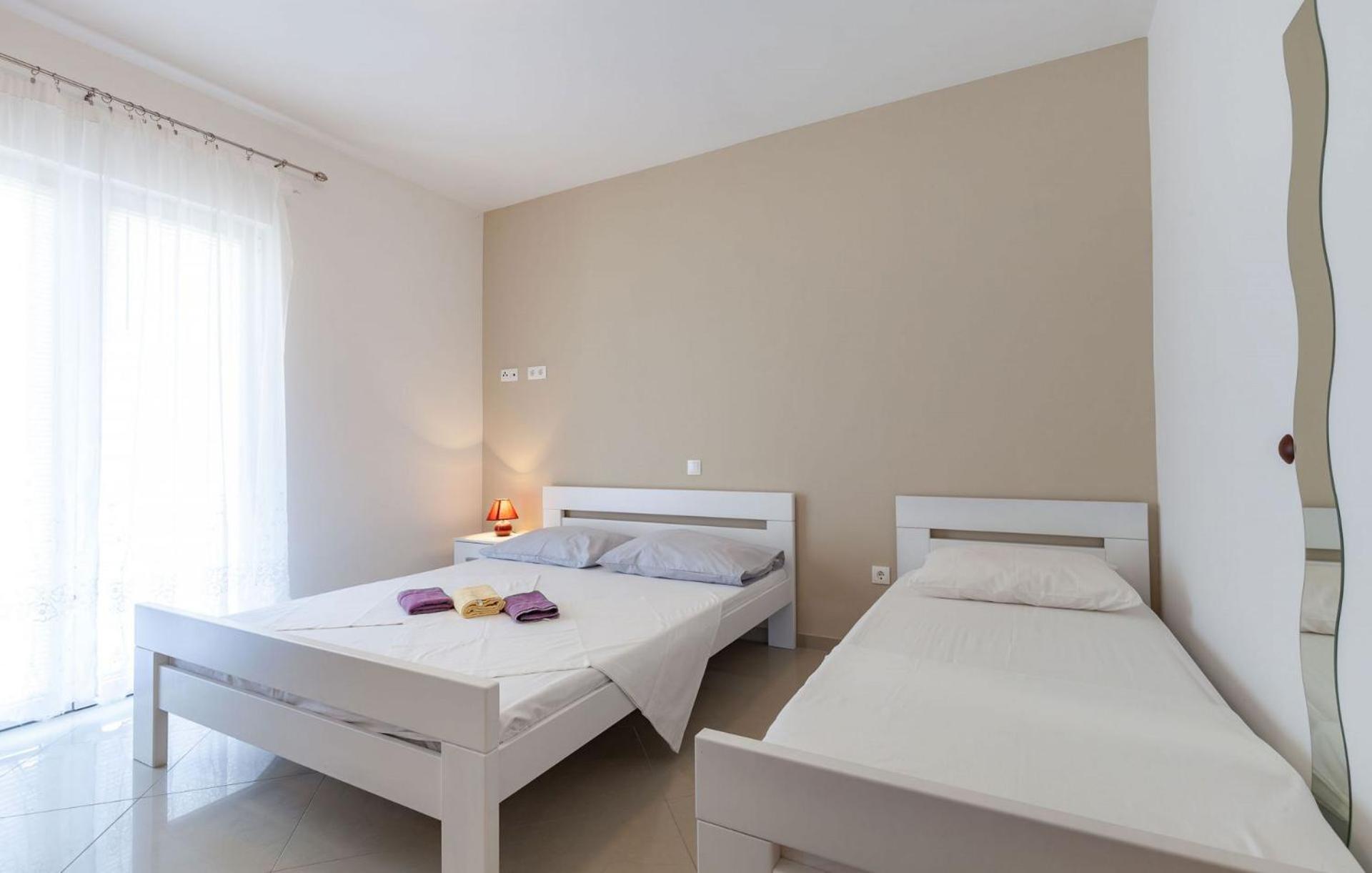 Apartments Ana - Free Parking Stanici 외부 사진