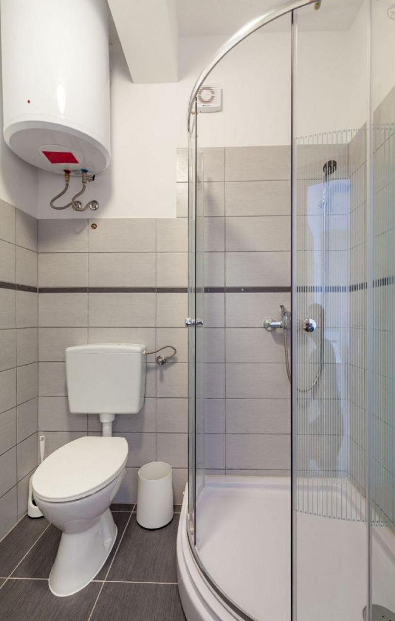 Apartments Ana - Free Parking Stanici 외부 사진