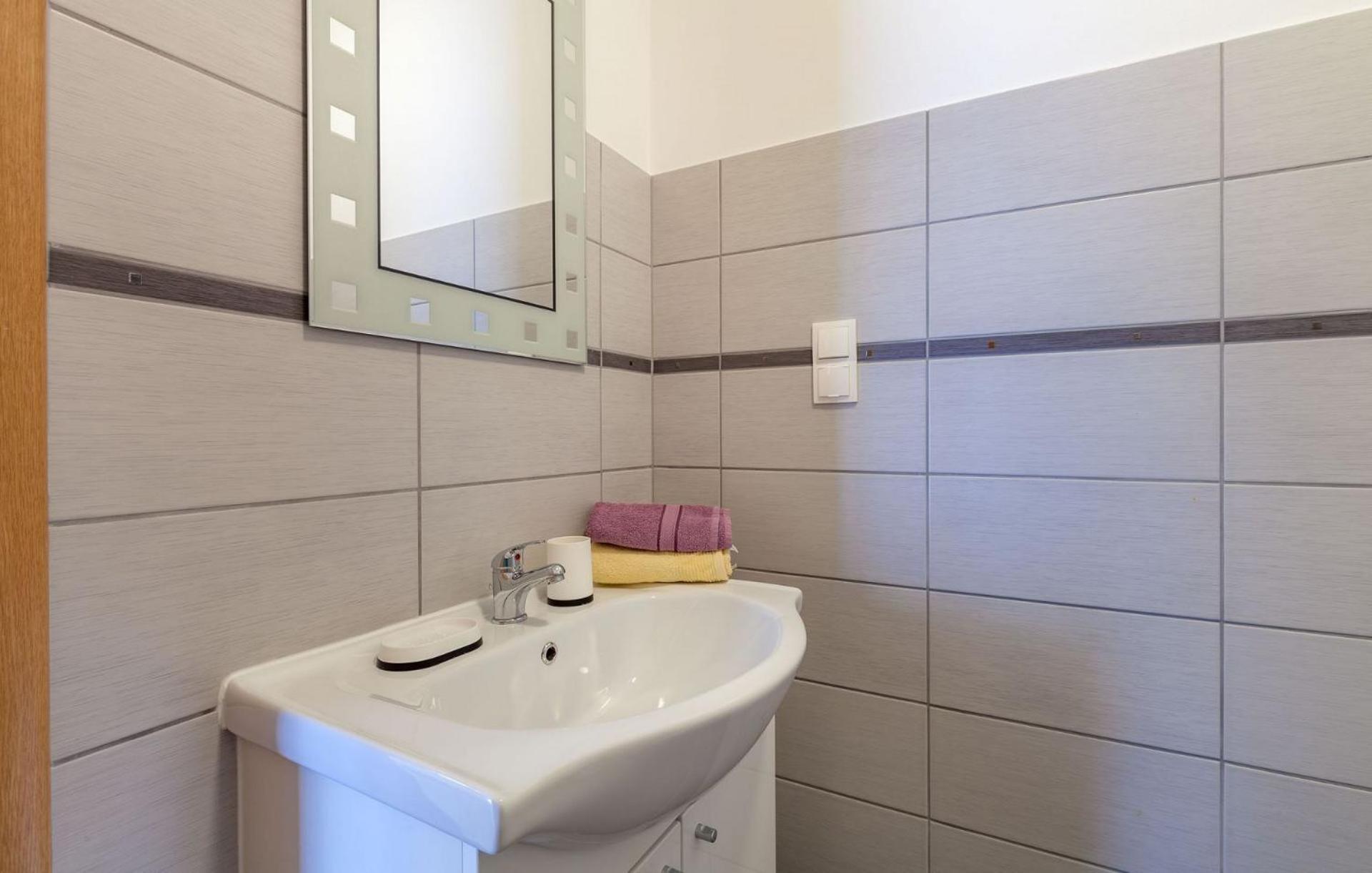 Apartments Ana - Free Parking Stanici 외부 사진